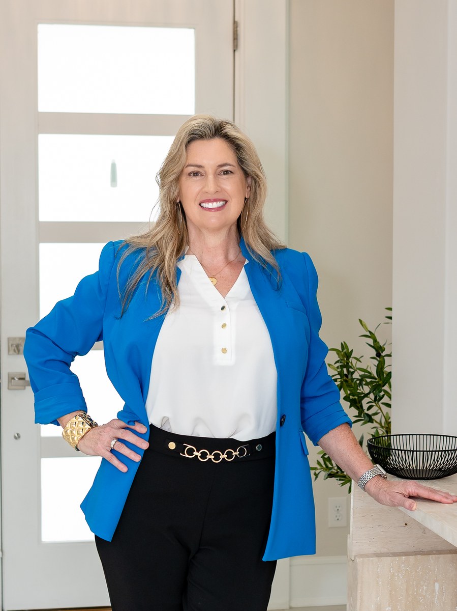 Angela Bohnaker, REALTOR&reg; with the Duffy Bisesto Group