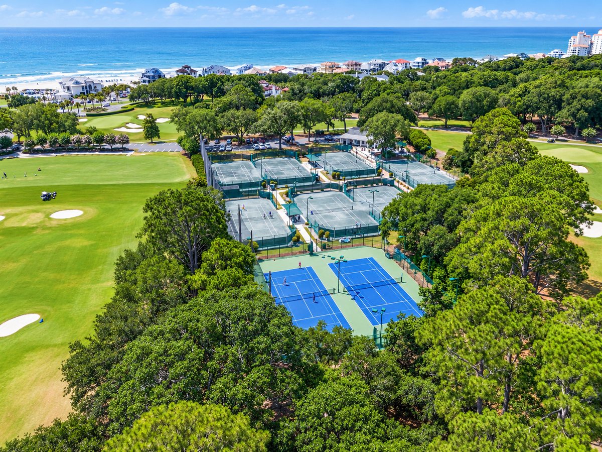 The Dunes Club